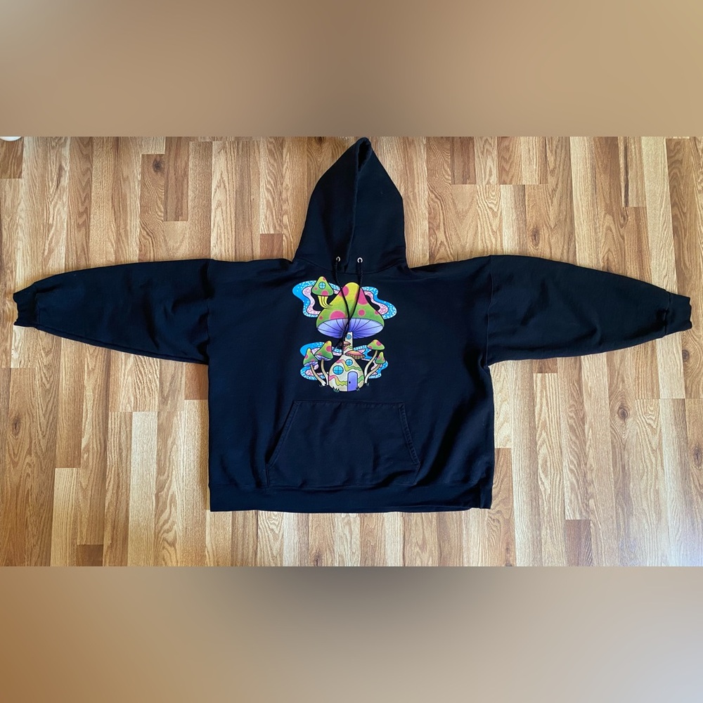 Mushroom Black Hoodie Size 2X Unisex